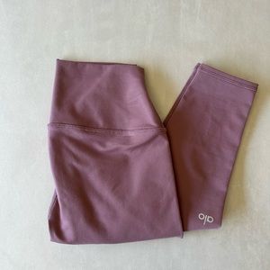 ALO yoga leggings 23”